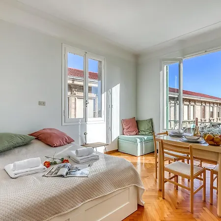 Mary - Happy 公寓 *