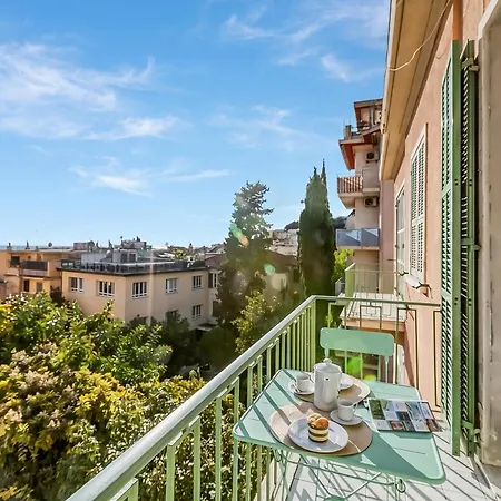 Mary - Sea View & Balcony - Happy Apartment *